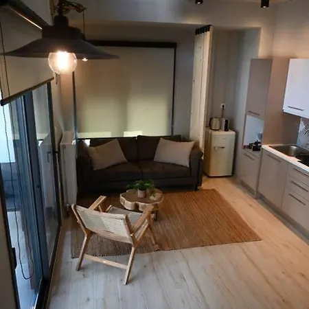 Argyros Loft Apartman *