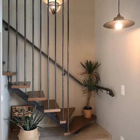 Argyros Loft Apartman *